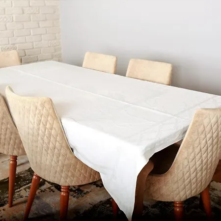 Lovely Flat With Shared Pool And Balcony In Mudanya Apartment