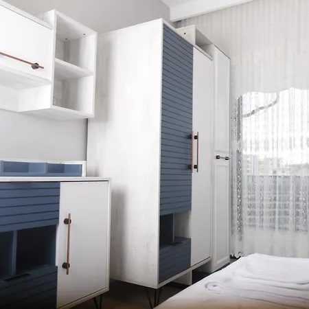 Apartment Lovely Flat With Shared Pool And Balcony In Mudanya